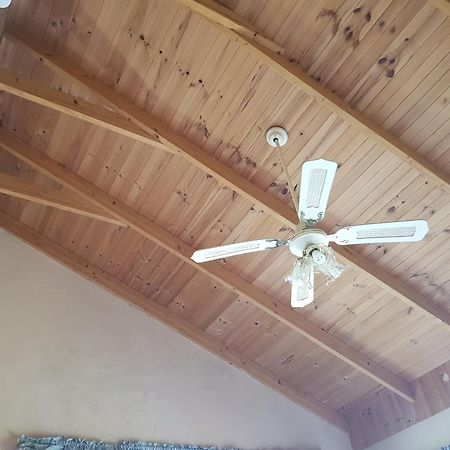 Mapleton Peaceful Provence Bnb Oda fotoğraf